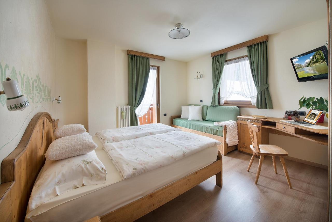 Hotel Costanza Mountain Holiday Livigno Luaran gambar