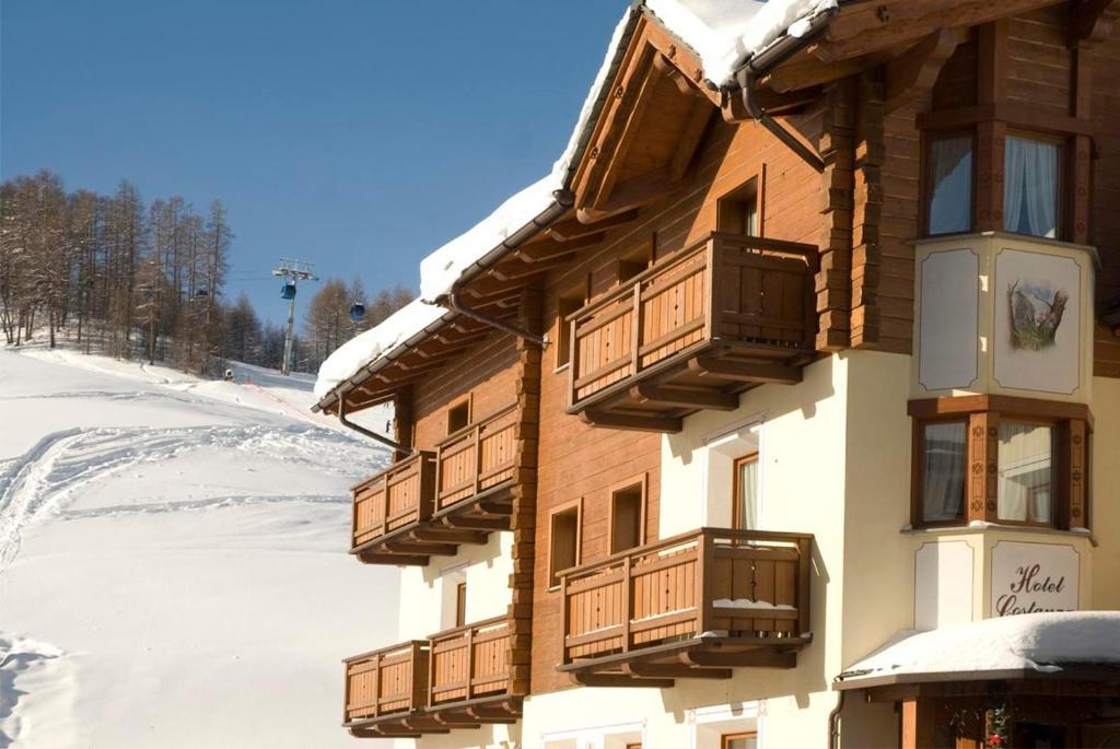 Hotel Costanza Mountain Holiday Livigno Luaran gambar